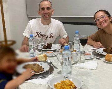 Nahuel Gallo tuvo su primera cena familiar: comió algo que extrañaba con todo su corazón