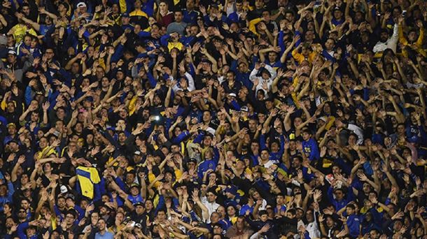 La hinchada de Boca se prepara para recibir a la Selección en La Bombonera