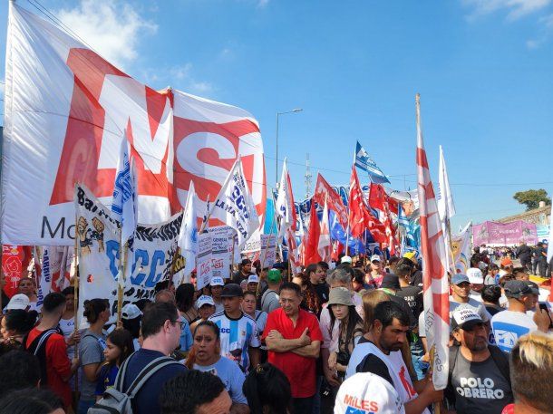 Corte en Ruta 3 contra el ajuste del Gobierno