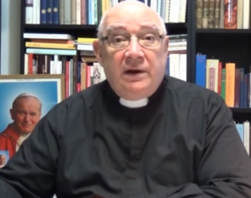 Este es Carlos Miguel Buela, acusado de abusar sexualmente a seminaristas en el IVE