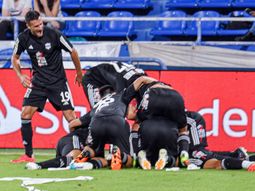 riestra y gimnasia de mendoza chocan con la obligacion de sumar riestra y gimnasia de mendoza chocan con la obligacion de sumar