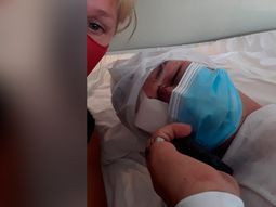 Estaba casi muerto: dramático relato de la mamá del joven atacado por una patota en La Plata