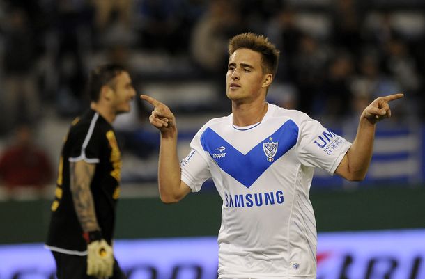 Arsenal consiguió un agónico empate ante Vélez