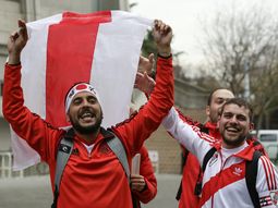 asi viven la previa del partido ante sanfrecce los hinchas de river en japon asi viven la previa del partido ante sanfrecce los hinchas de river en japon