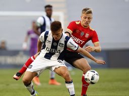 estudiantes no pudo con talleres y perdio terreno en la punta estudiantes no pudo con talleres y perdio terreno en la punta