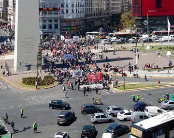 Caos en la 9 de Julio por distintas protestas