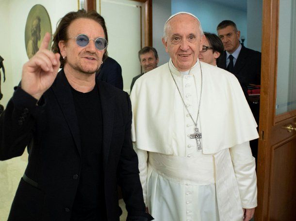 El papa Francisco lanza junto a Bono un movimiento por el medio ambiente