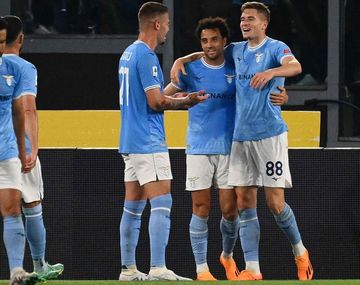 Lazio superó al Sassuolo y postergó el festejo de Napoli por segunda vez