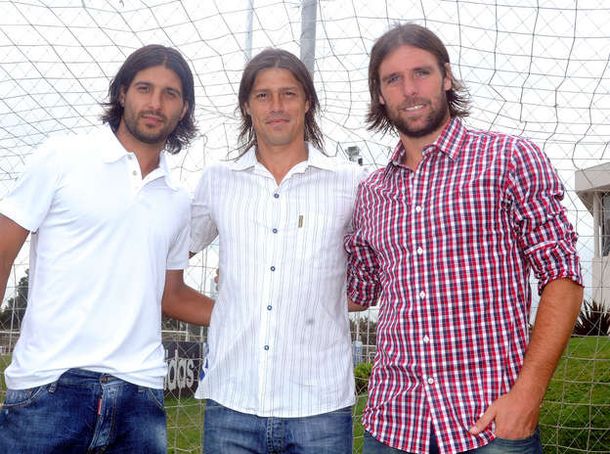 ¿Por qué Almeyda no quiere al Chori Domínguez y Cavenaghi?