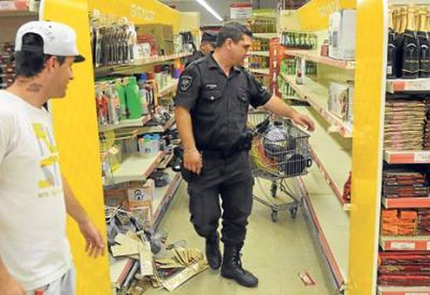 Hubo intentos de saqueo y robos luego de la fuerte lluvia