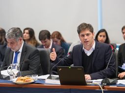 Kicillof: El blindaje de las acciones es un anticuerpo ante una posible privatización