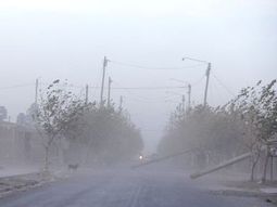 Cancelaron las clases en Mendoza por el viento Zonda