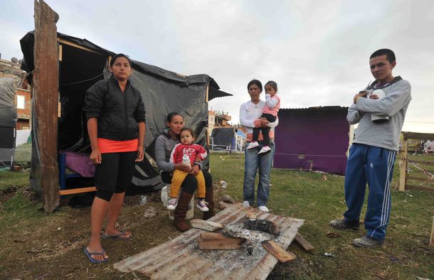 Presentan un proyecto para urbanizar el barrio Papa Francisco