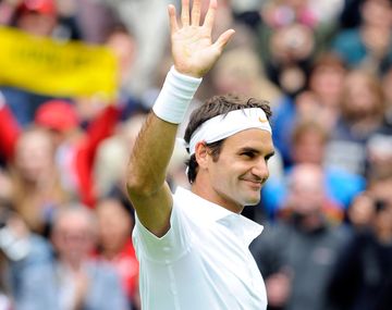 Federer comenzó con todo la búsqueda de su octavo título