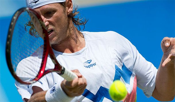 El cordobés se impuso en césped