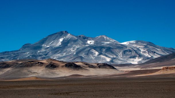Un andinista murió a casi 6 mil metros de altura cuando intentaba ascender a un volcán en Catamarca