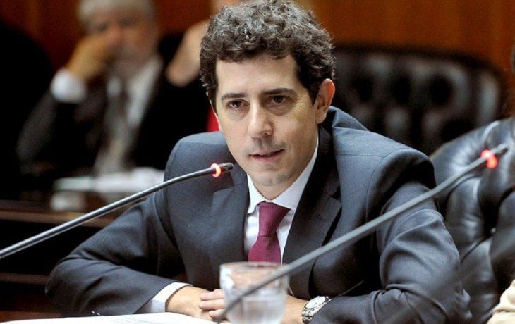 El cambio consiste en clausurar medios