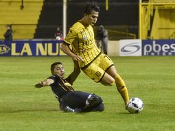 rosario central no pudo ante olimpo, que jugo 75 minutos con 10 jugadores rosario central no pudo ante olimpo, que jugo 75 minutos con 10 jugadores