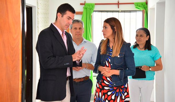 Florencia Casamiquela con Urtubey: Hay que ofrecer a los argentinos una alternativa real