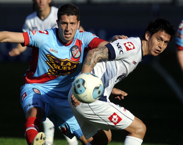 Arsenal fue mejor y le ganó a Quilmes en un partido intenso