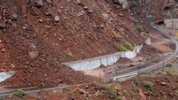 mendoza: casi 100 personas quedaron varadas por los aludes mendoza: casi 100 personas quedaron varadas por los aludes