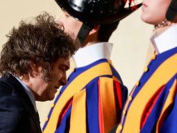 Milei viajará al Vaticano para la asunción del papa León XIV