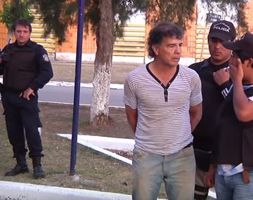 Detienen a ex futbolista con 5 kilos de droga