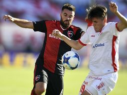 newell´s supero a huracan y alcanzo a boca en la cima newell´s supero a huracan y alcanzo a boca en la cima