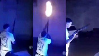 video: un policia tiro disparos al aire en los festejos de navidad y fue separado video: un policia tiro disparos al aire en los festejos de navidad y fue separado