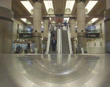 El sistema de seguridad porteño le salvó la vida a una persona en el Subte