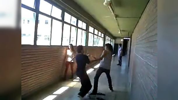 VIDEO: Así arengaba Lucas Pertossi una pelea cuando estaba en el colegio