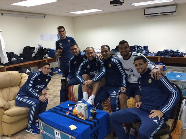 La Selección argentina se relaja tras el triunfo ante Uruguay