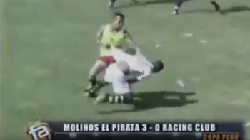 video: brutal batalla campal en un partido del futbol peruano video: brutal batalla campal en un partido del futbol peruano