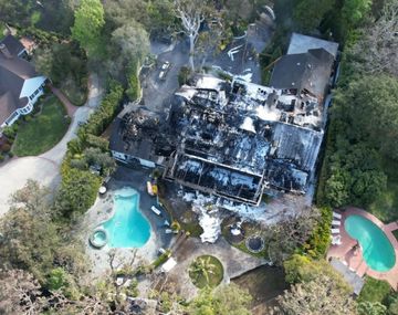 Así quedó la mansión de Cara Delevingne tras un voraz incendio