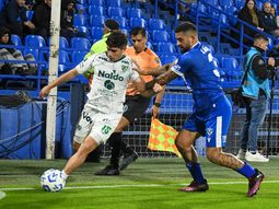 Sarmiento recibe a Vélez este domingo, con necesidad de un triunfo para alejarse del descenso