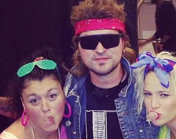 La divertida fiesta ochentosa de Luisana Lopilato