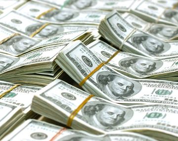 Los depósitos en dólares crecieron 255 millones