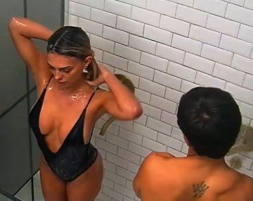 Nenu y Zunino se besaron en Gran Hermano.