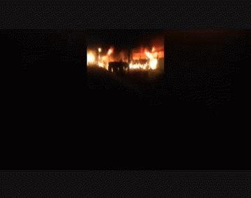 VIDEO: Un impactante incendio destruyó una planta de chacinados Cagnoli en Tandil