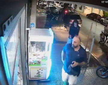 Así mataron por la espalda a un hombre en Recoleta