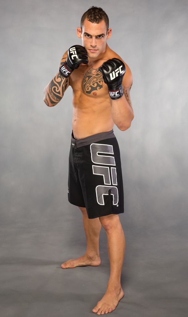 Nuevo rival para Santiago Ponzinibbio en su regreso al octágono