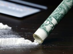 Modifican una enzima para poder tratar la adicción a la cocaína