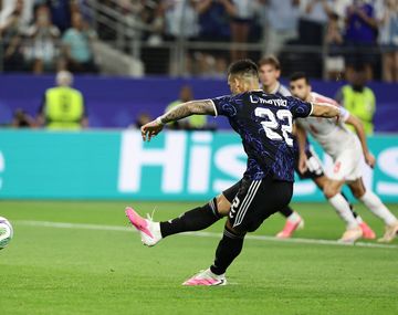 El gol de Lautaro Martínez, con el relato de Mariano Closs.