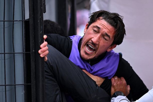Quién es Pacha Espino, el refuerzo de Racing que hizo enojar a los hinchas con su gesto