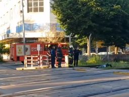 Misterio en Villa del Parque: encontraron un cuerpo en las vías del Tren San Martín