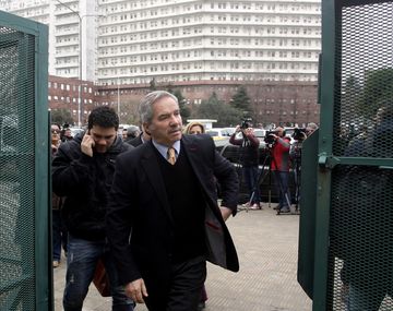 Solá redujo a 140 mil los votos que le fueron supuestamente afanados