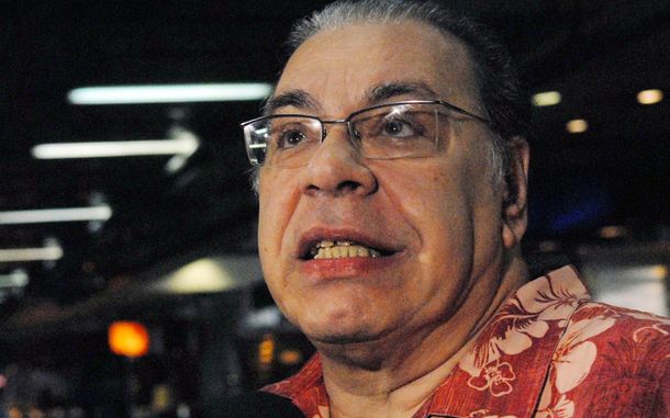 Letra de Quedan los artistas, la canción de Enrique Pinti