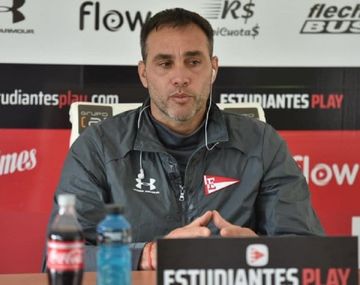 Leandro Desábato presentó su renuncia en Estudiantes