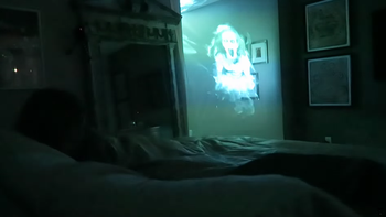 creo fantasma para asustar a su novia creo fantasma para asustar a su novia