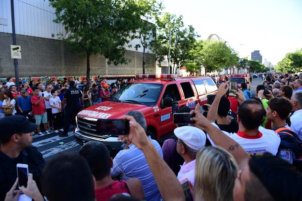 VIDEO: Así evacuaron la cancha de Huracán tras la amenaza de bomba antes de jugar con River